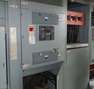 IR-Windows-AppNote-BottledWater-line cabinets 2.jpg